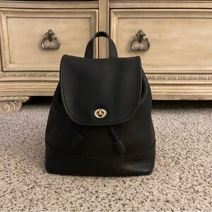 Vintage Coach 9791 Large Daypack Backpack 🖤💛 Black & Gold